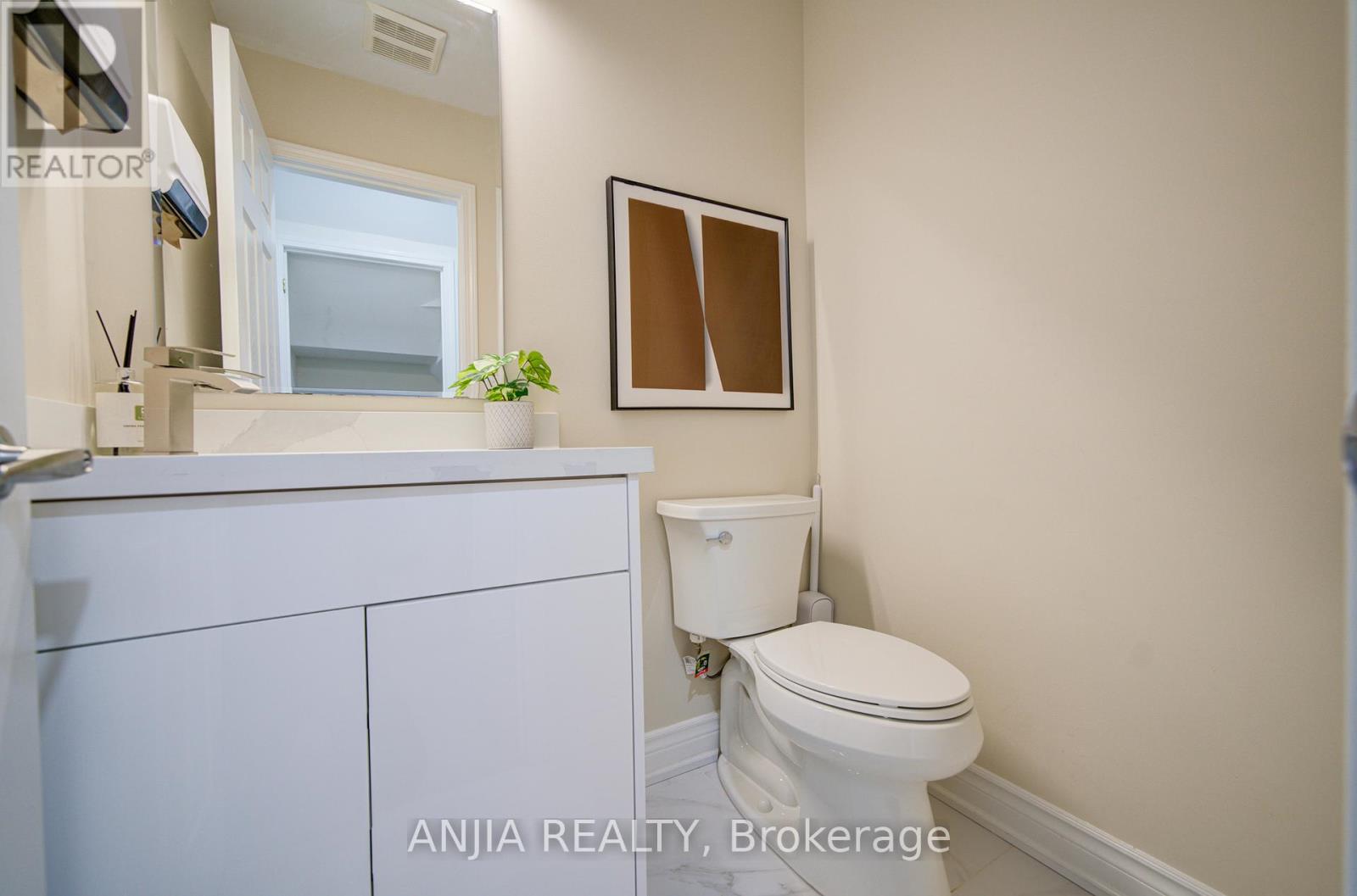 96 Castlemore Avenue, Markham, Ontario  L6C 2G9 - Photo 23 - N12913900