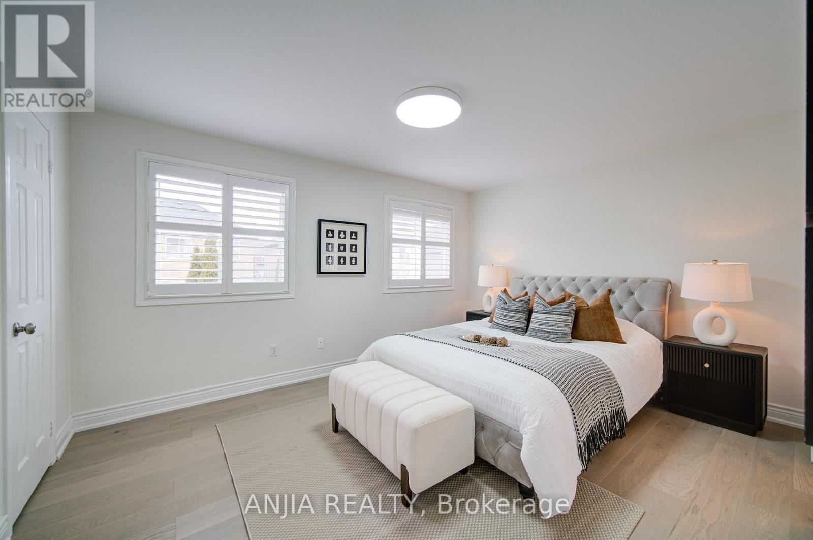 96 Castlemore Avenue, Markham, Ontario  L6C 2G9 - Photo 26 - N12913900