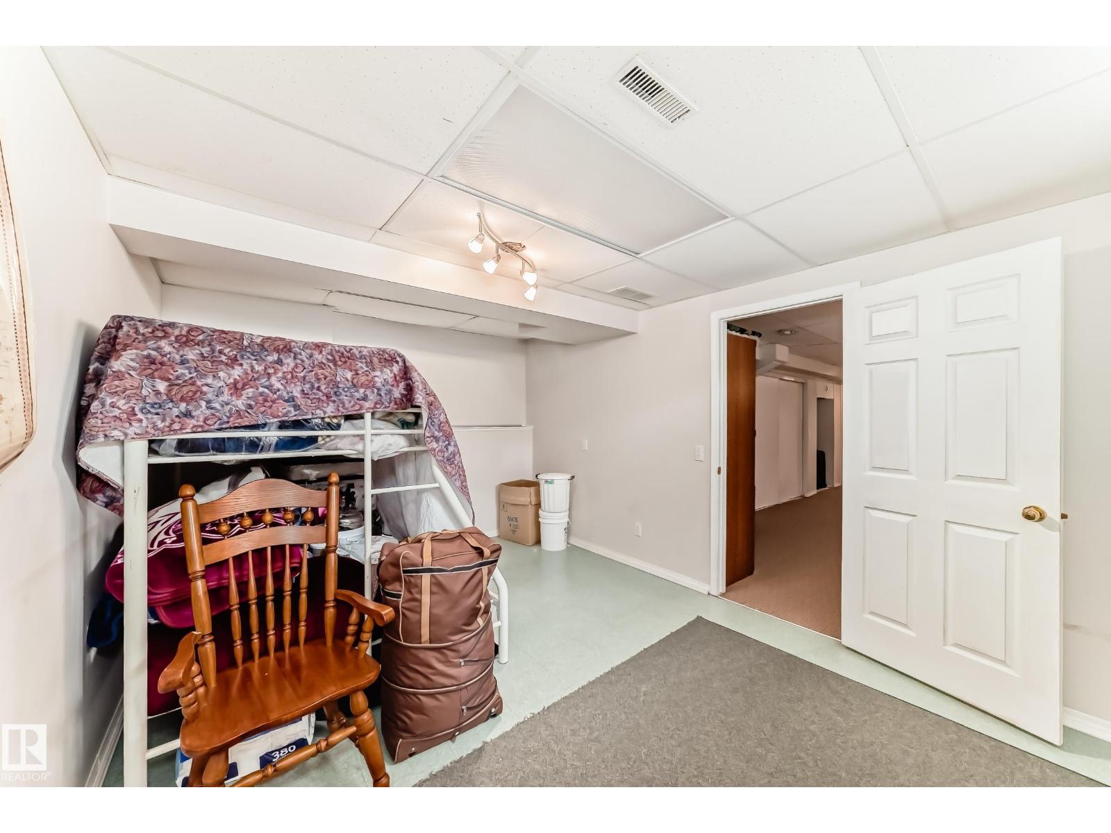 11532 9 Av Nw, Edmonton, Alberta T6J 6T9 - Photo 44 - E4477613