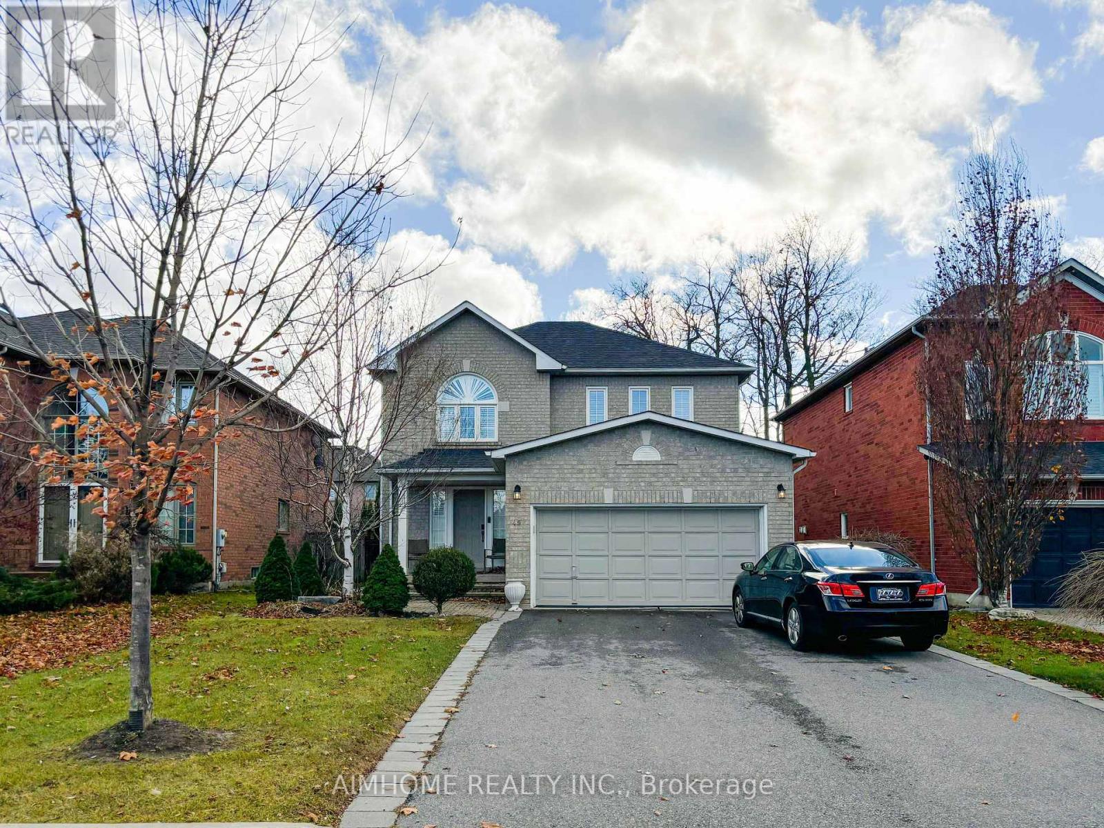 49 PINE HOLLOW CRESCENT, Vaughan, Ontario