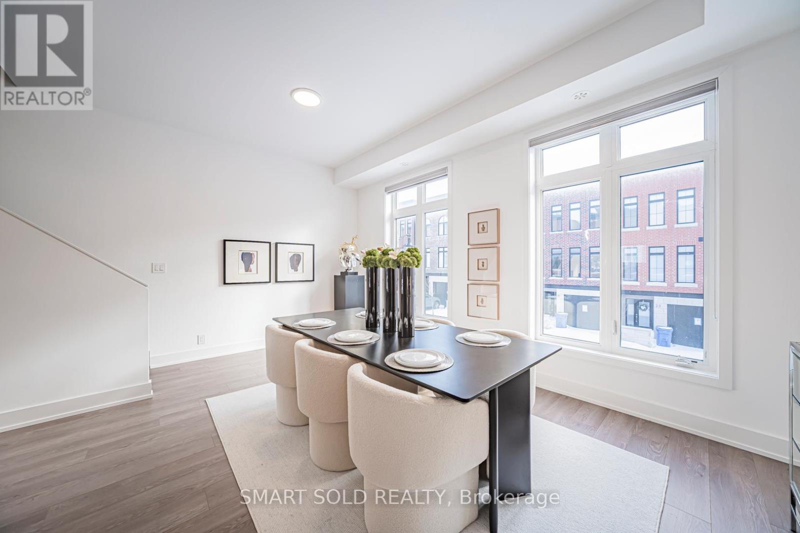 22 Chestnut Court, Aurora, Ontario  L4G 7C4 - Photo 26 - N12913922