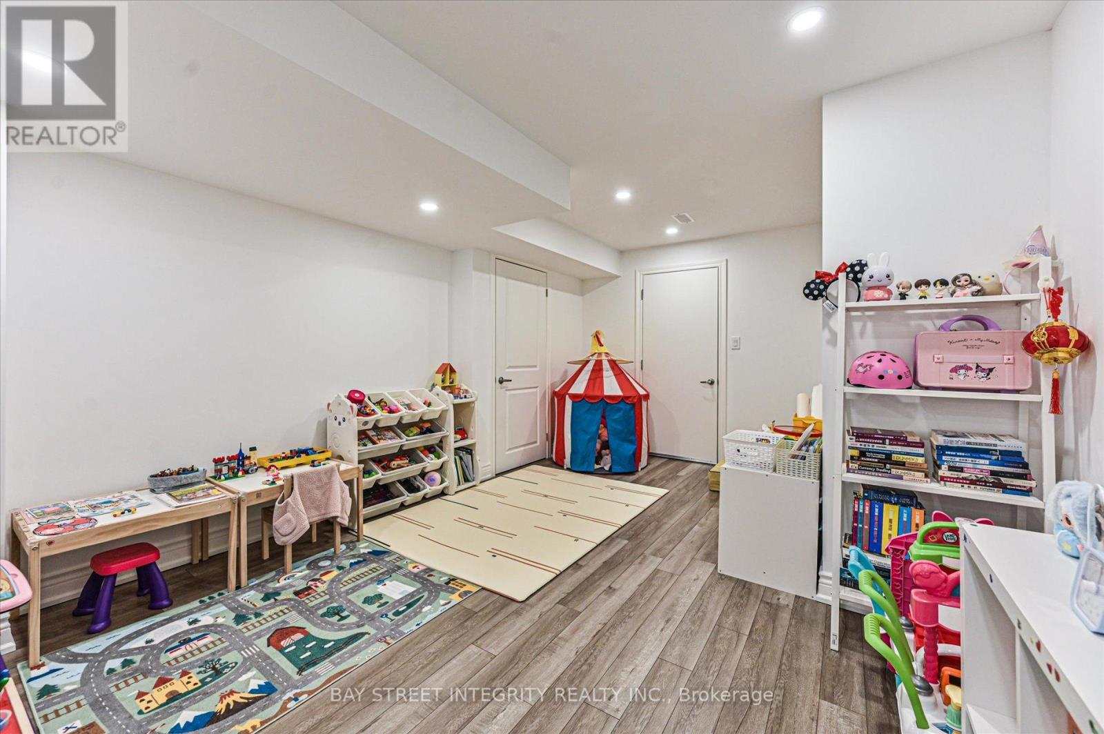 45 Portage Avenue, Richmond Hill, Ontario L4E 2Z5 - Photo 39 - N12913956