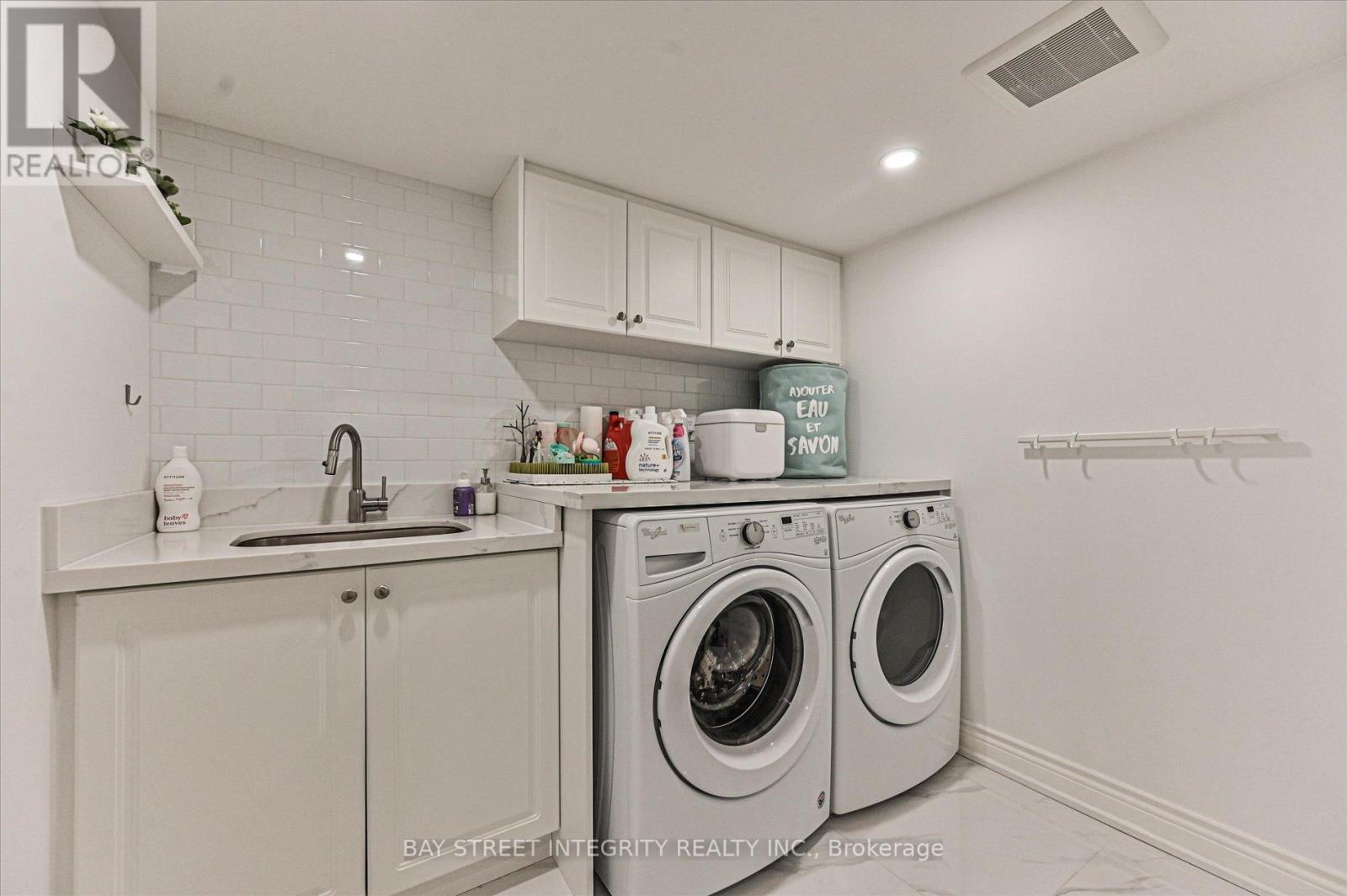 45 Portage Avenue, Richmond Hill, Ontario L4E 2Z5 - Photo 44 - N12913956