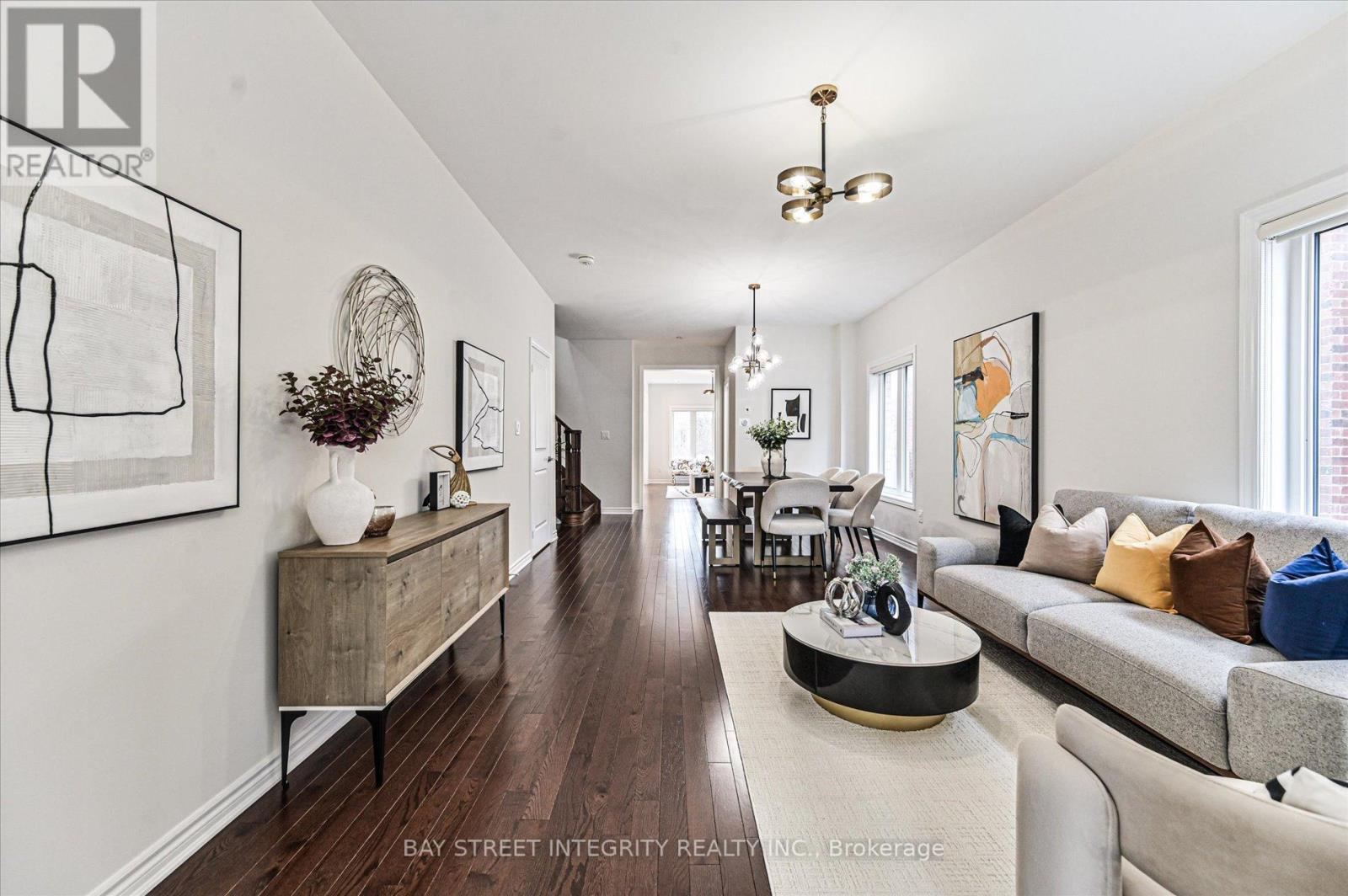 45 Portage Avenue, Richmond Hill, Ontario L4E 2Z5 - Photo 5 - N12913956