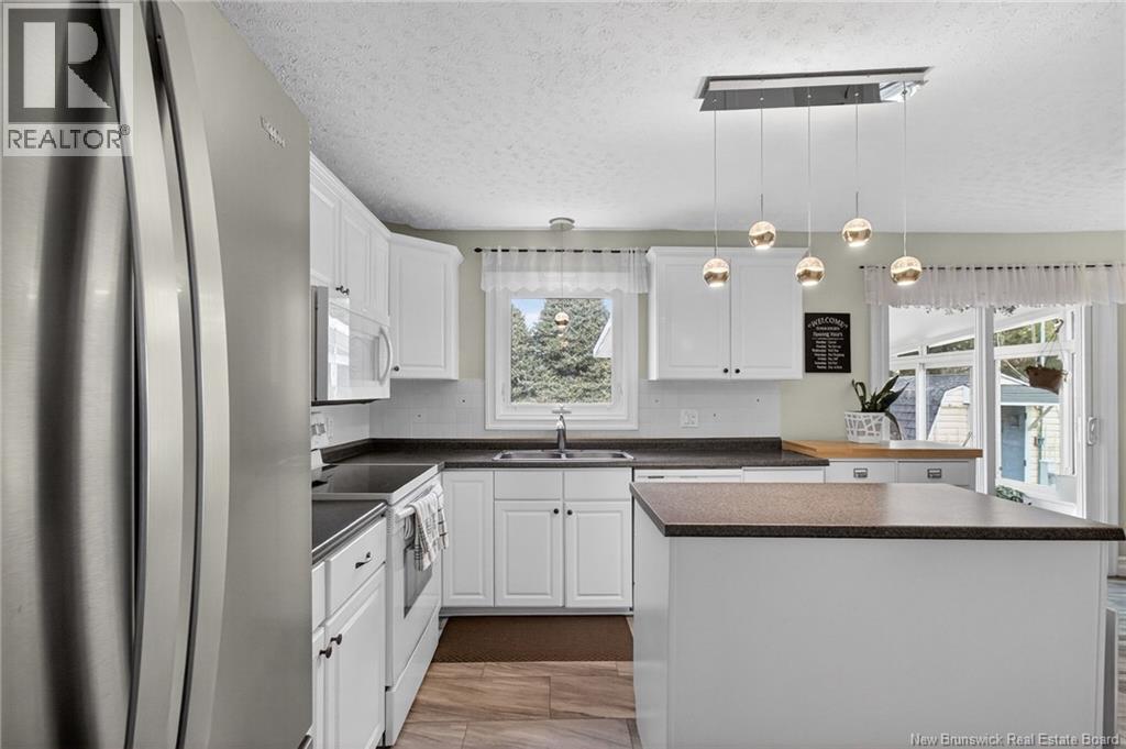 10 Sherwood, Riverview, New Brunswick  E1B 3X7 - Photo 13 - NB135623