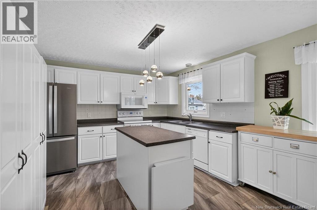10 Sherwood, Riverview, New Brunswick  E1B 3X7 - Photo 14 - NB135623