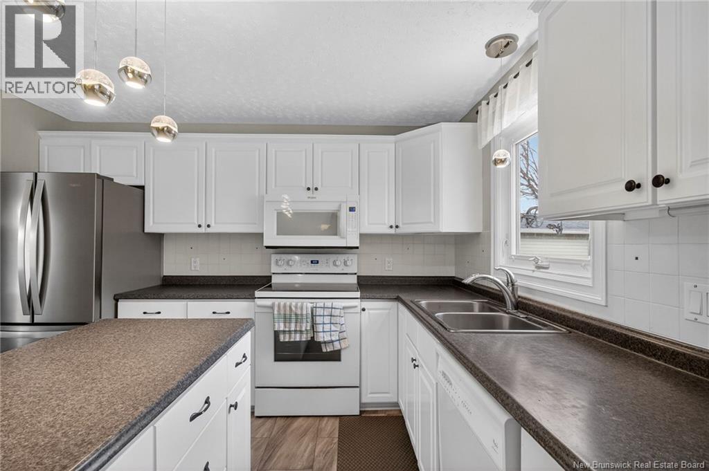 10 Sherwood, Riverview, New Brunswick  E1B 3X7 - Photo 16 - NB135623