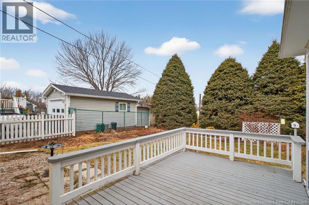10 Sherwood, Riverview, New Brunswick  E1B 3X7 - Photo 6 - NB135623