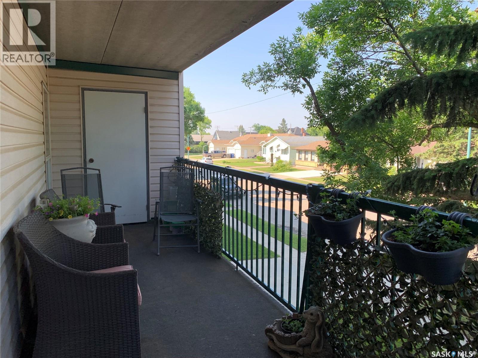 203 740 9th Street, Humboldt, Saskatchewan  S0K 2A0 - Photo 15 - SK031154