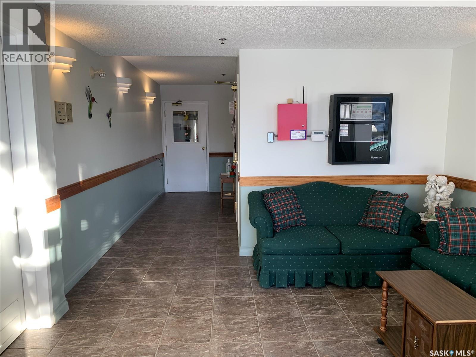 203 740 9th Street, Humboldt, Saskatchewan  S0K 2A0 - Photo 26 - SK031154