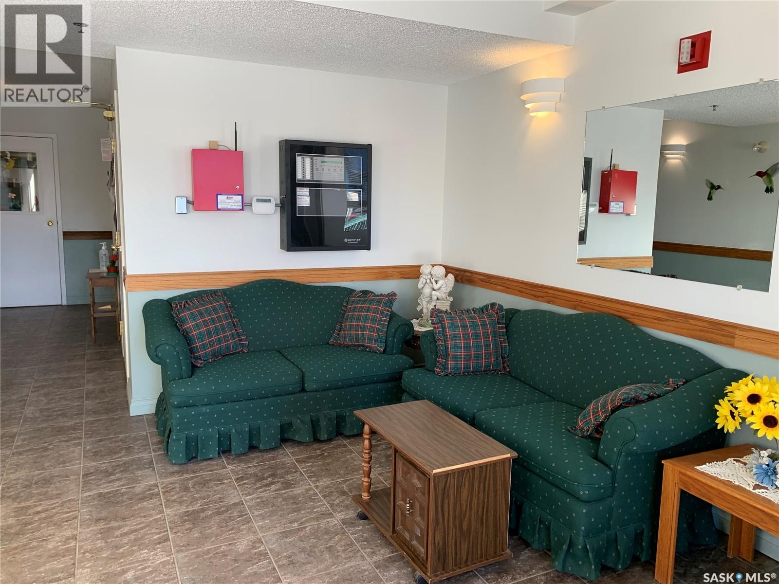 203 740 9th Street, Humboldt, Saskatchewan  S0K 2A0 - Photo 27 - SK031154