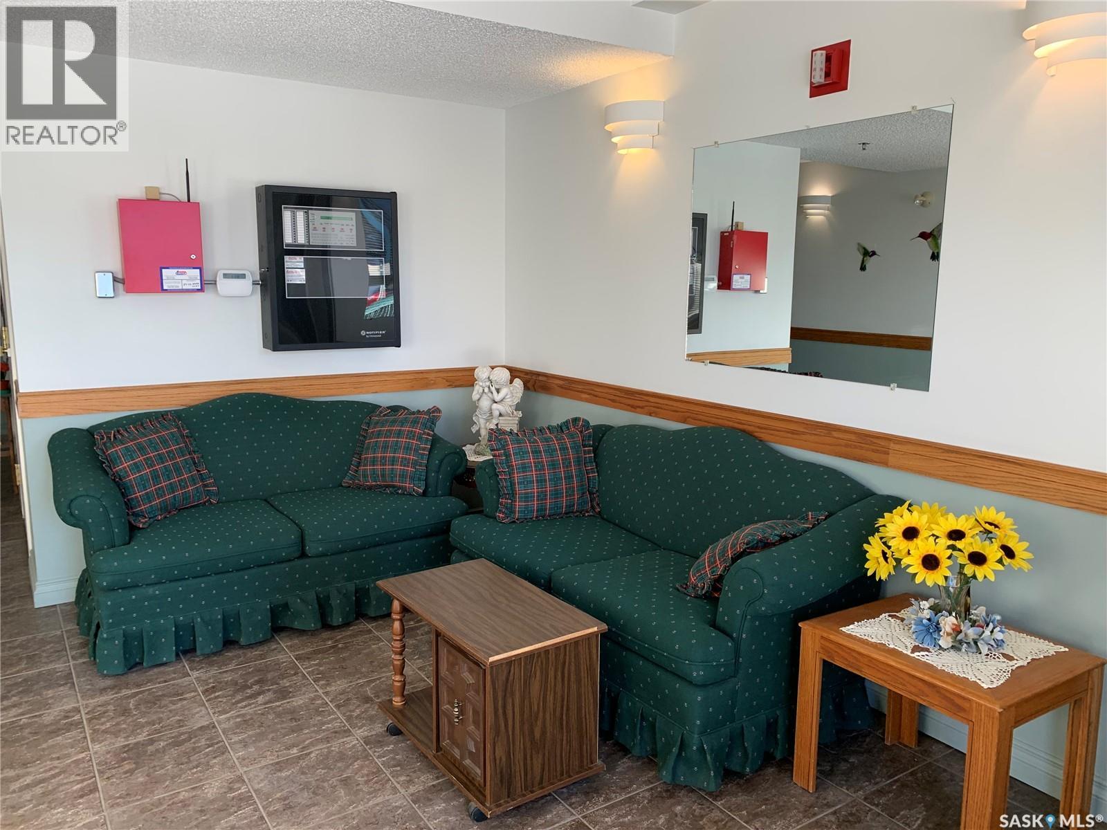 203 740 9th Street, Humboldt, Saskatchewan  S0K 2A0 - Photo 28 - SK031154