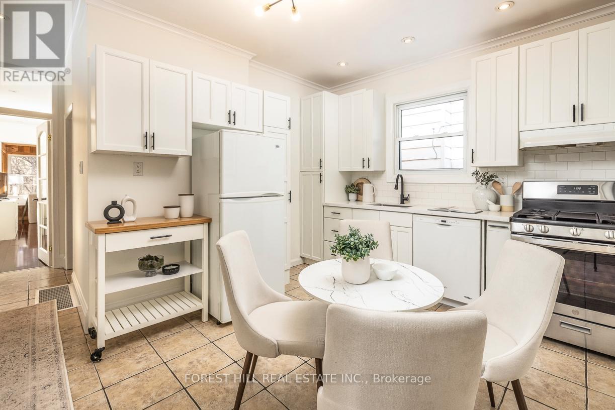 605 Craven Road, Toronto, Ontario  M4L 2Z6 - Photo 11 - E12913170