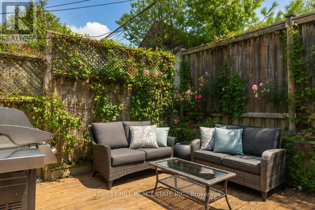 605 Craven Road, Toronto, Ontario  M4L 2Z6 - Photo 14 - E12913170