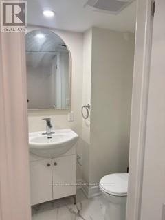 62 Lionhead Golf Club Road, Brampton, Ontario  L6Y 1P3 - Photo 3 - W12906248