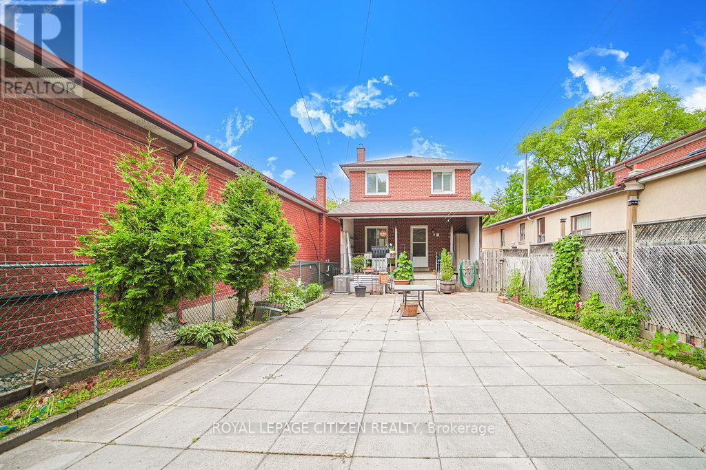 347 Harvie Avenue, Toronto, Ontario  M6E 4L6 - Photo 44 - W12913816