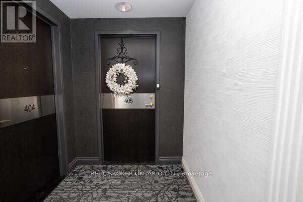 405 - 1 Belvedere Court, Brampton, Ontario  L6V 4M6 - Photo 3 - W12913858