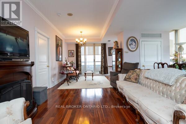 405 - 1 Belvedere Court, Brampton, Ontario  L6V 4M6 - Photo 7 - W12913858