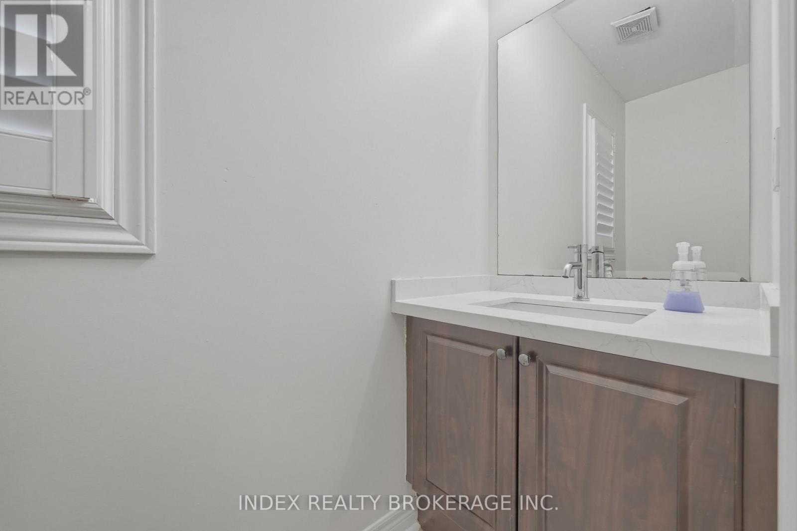 80 George Gray Drive, Brampton, Ontario  L6R 4A1 - Photo 18 - W12913860