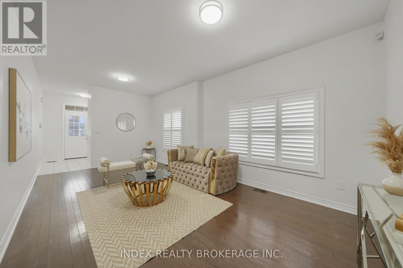 80 George Gray Drive, Brampton, Ontario  L6R 4A1 - Photo 4 - W12913860