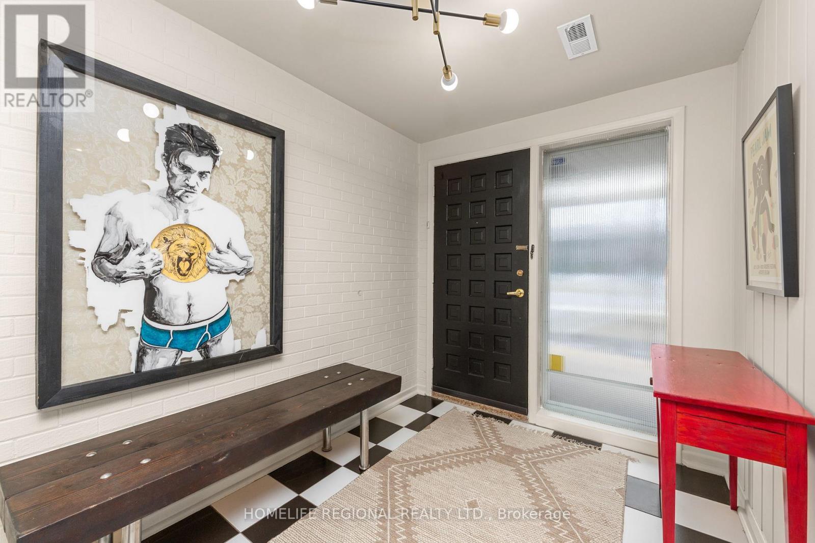 42 Manorhampton Drive, Toronto, Ontario  M9P 1E2 - Photo 2 - W12913894