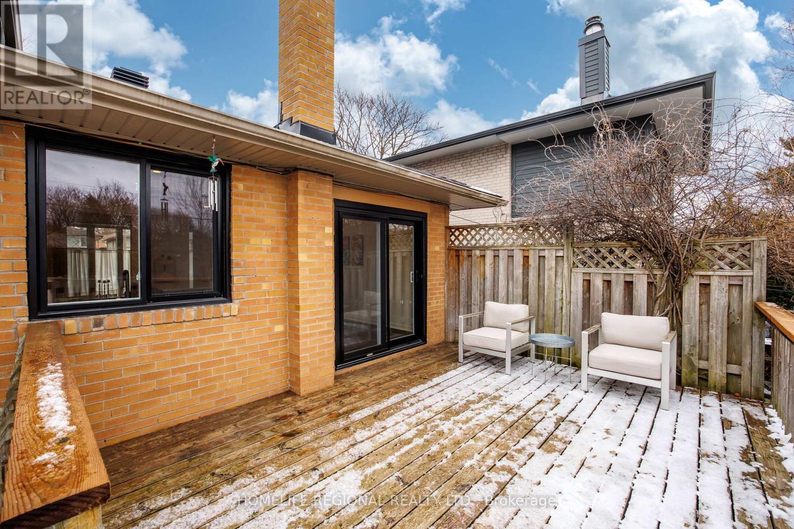 42 Manorhampton Drive, Toronto, Ontario  M9P 1E2 - Photo 31 - W12913894