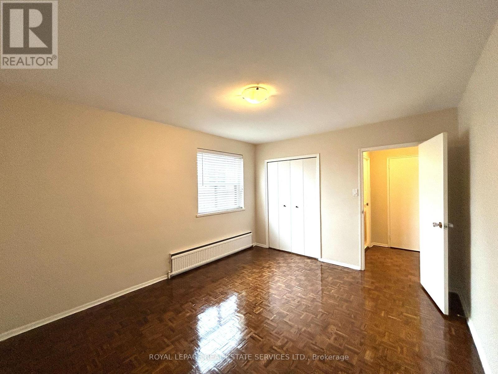 401 - 7 Helene Street N, Mississauga, Ontario  L5G 3B3 - Photo 9 - W12913914