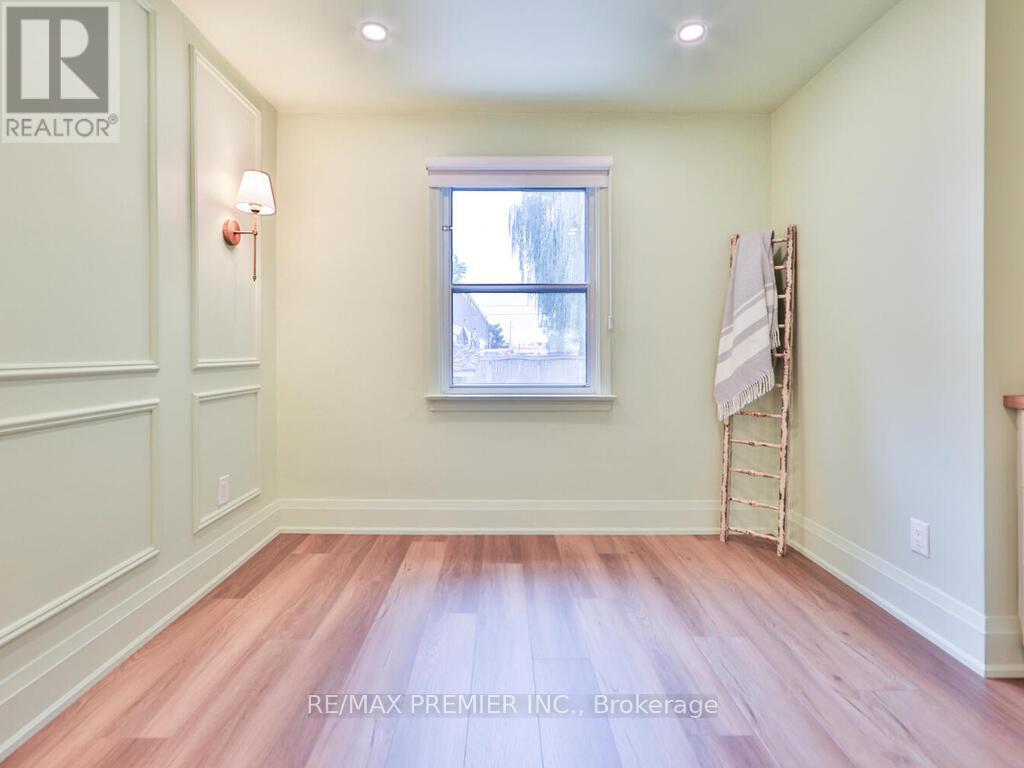 1223 Glencairn Avenue, Toronto, Ontario  M6B 2B6 - Photo 29 - W12913920