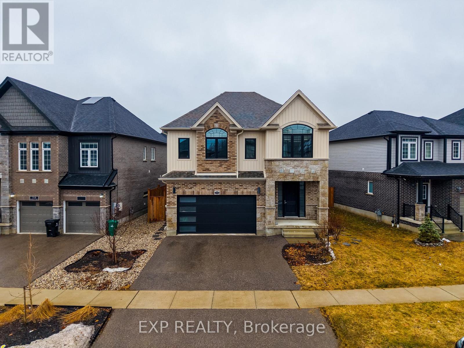 723 Wood Lily Street, Waterloo, Ontario  N2V 0E4 - Photo 2 - X12913812