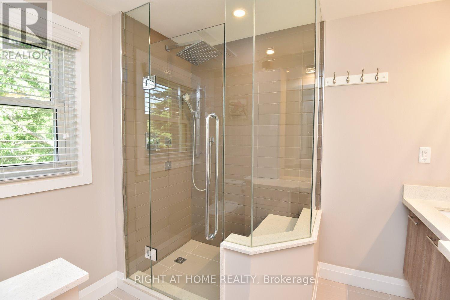 2030 Governors Road, Hamilton, Ontario  L0R 1J0 - Photo 23 - X12913842