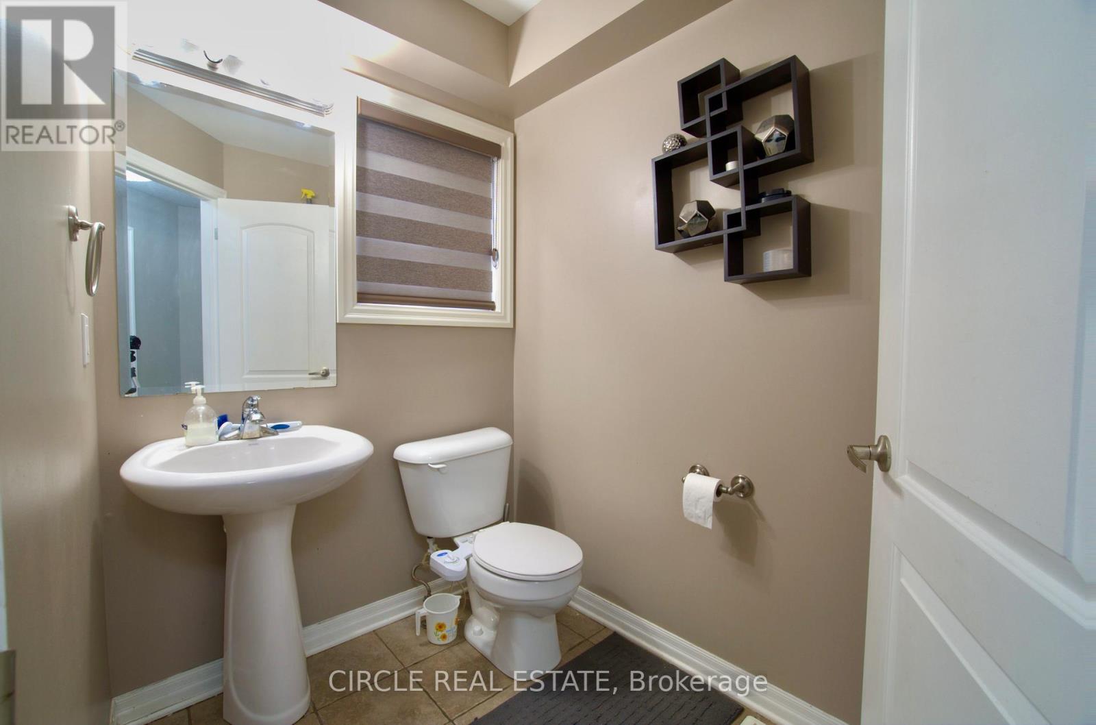 3372 Settlement Trail, London South, Ontario  N6P 1W3 - Photo 17 - X12913940