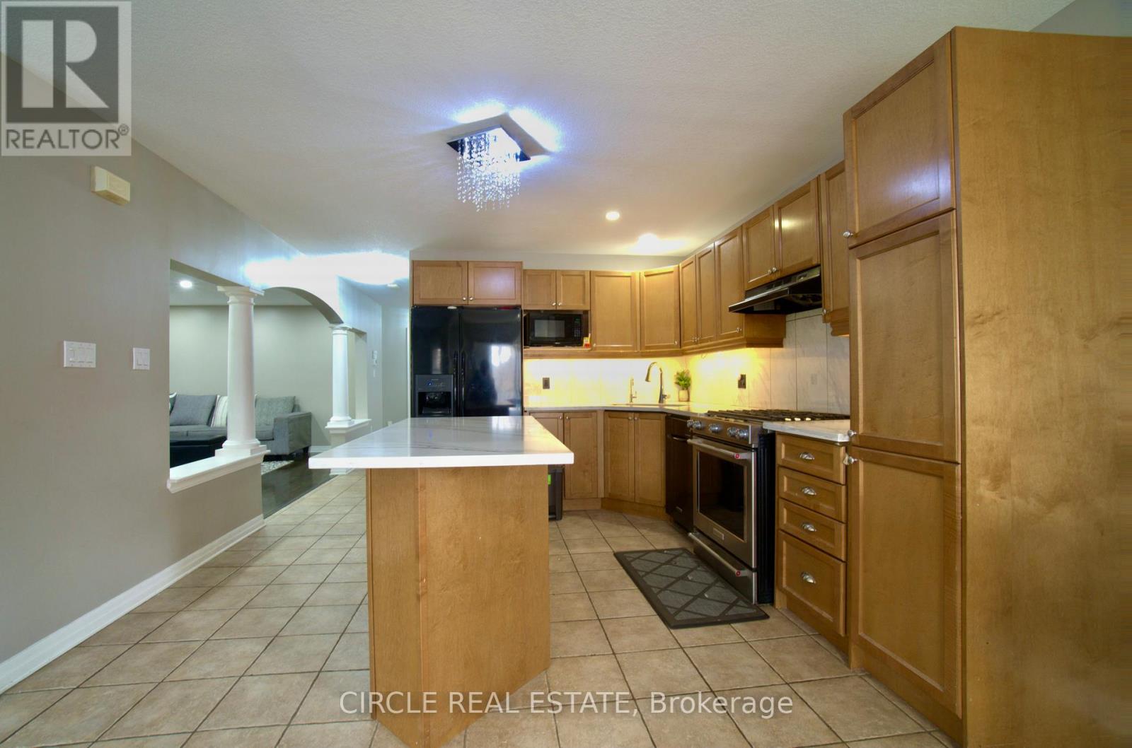 3372 Settlement Trail, London South, Ontario  N6P 1W3 - Photo 6 - X12913940