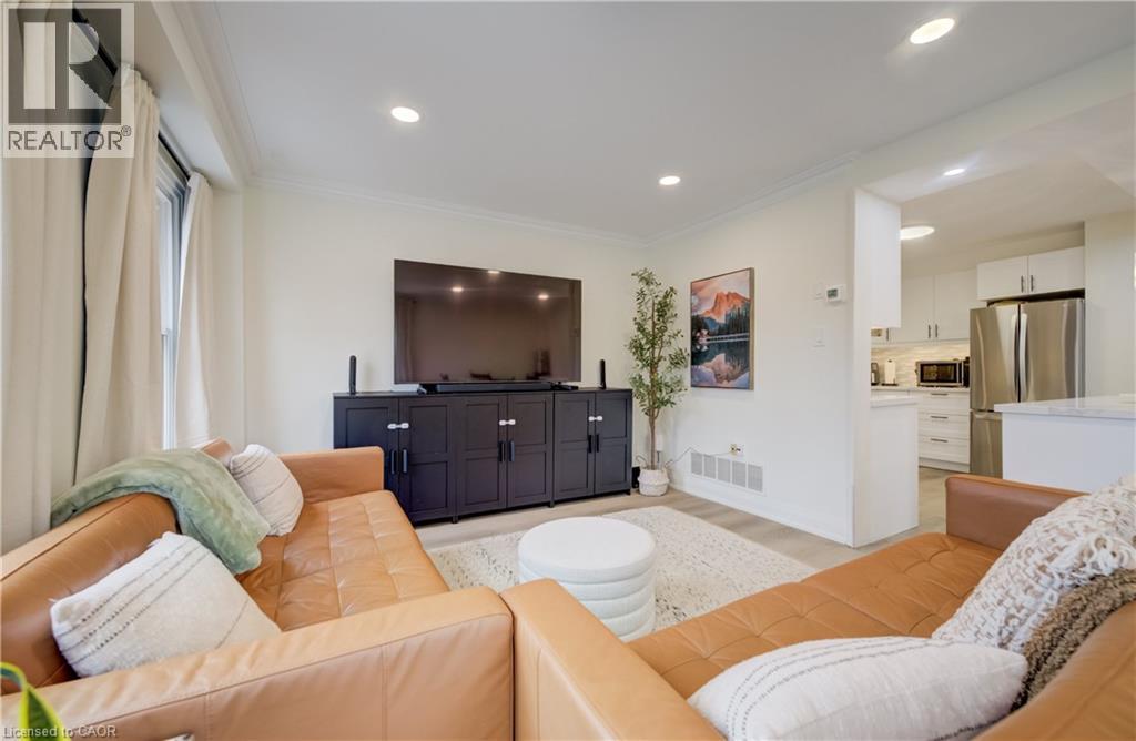 2022 Atkinson Drive Unit# 22, Burlington, Ontario  L7M 4H6 - Photo 8 - 40812719