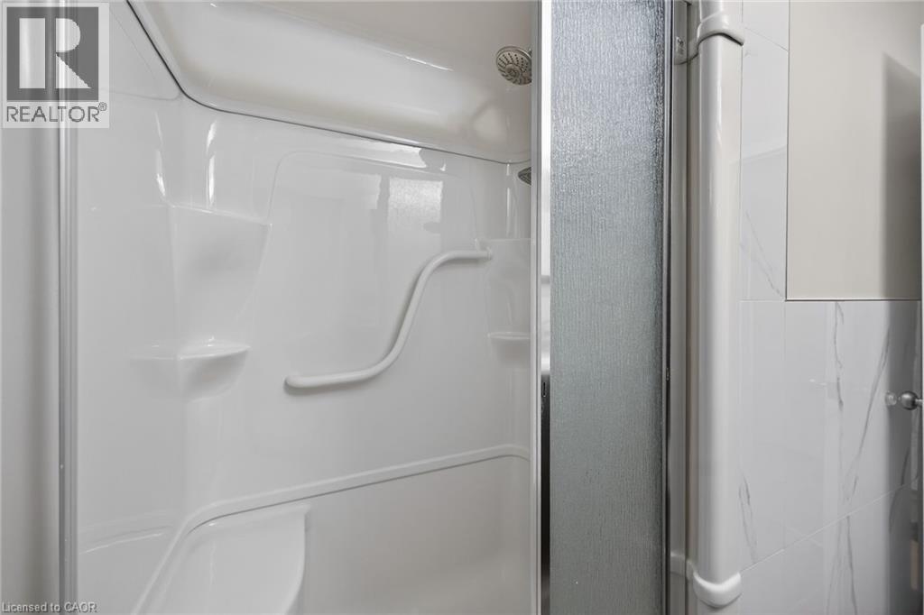 19 Burfield Avenue, Hamilton, Ontario  L8T 2J8 - Photo 24 - 40811524