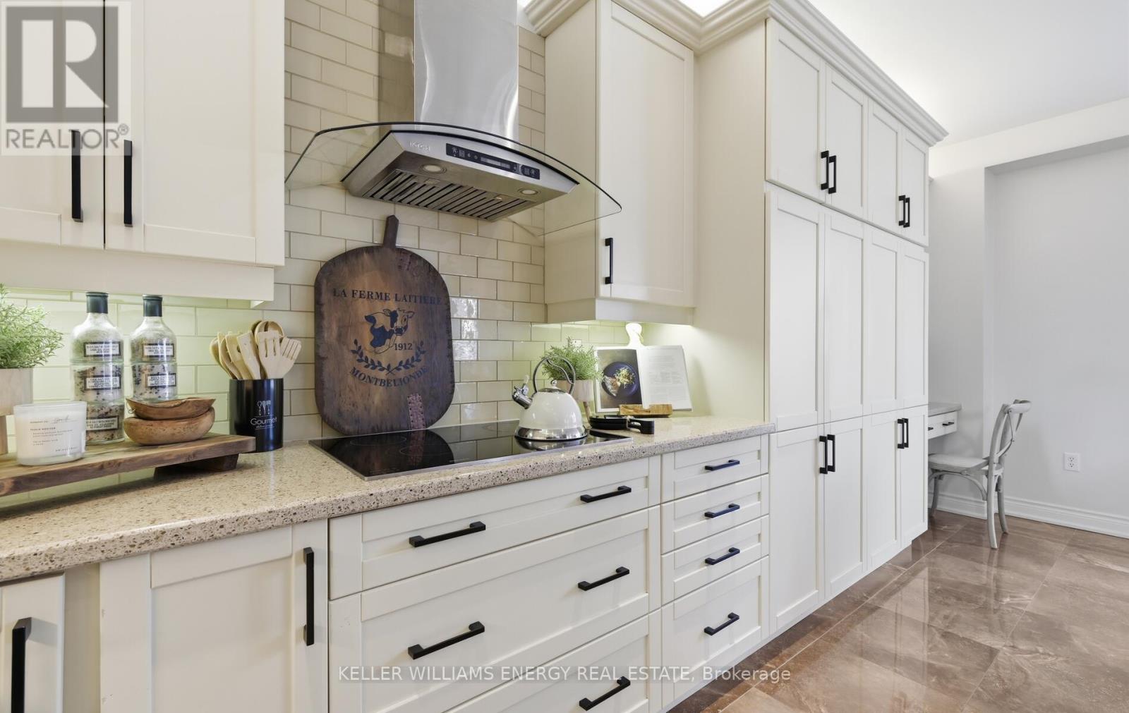 35 Bellhouse Place, Whitby, Ontario  L1M 0G5 - Photo 14 - E12914218