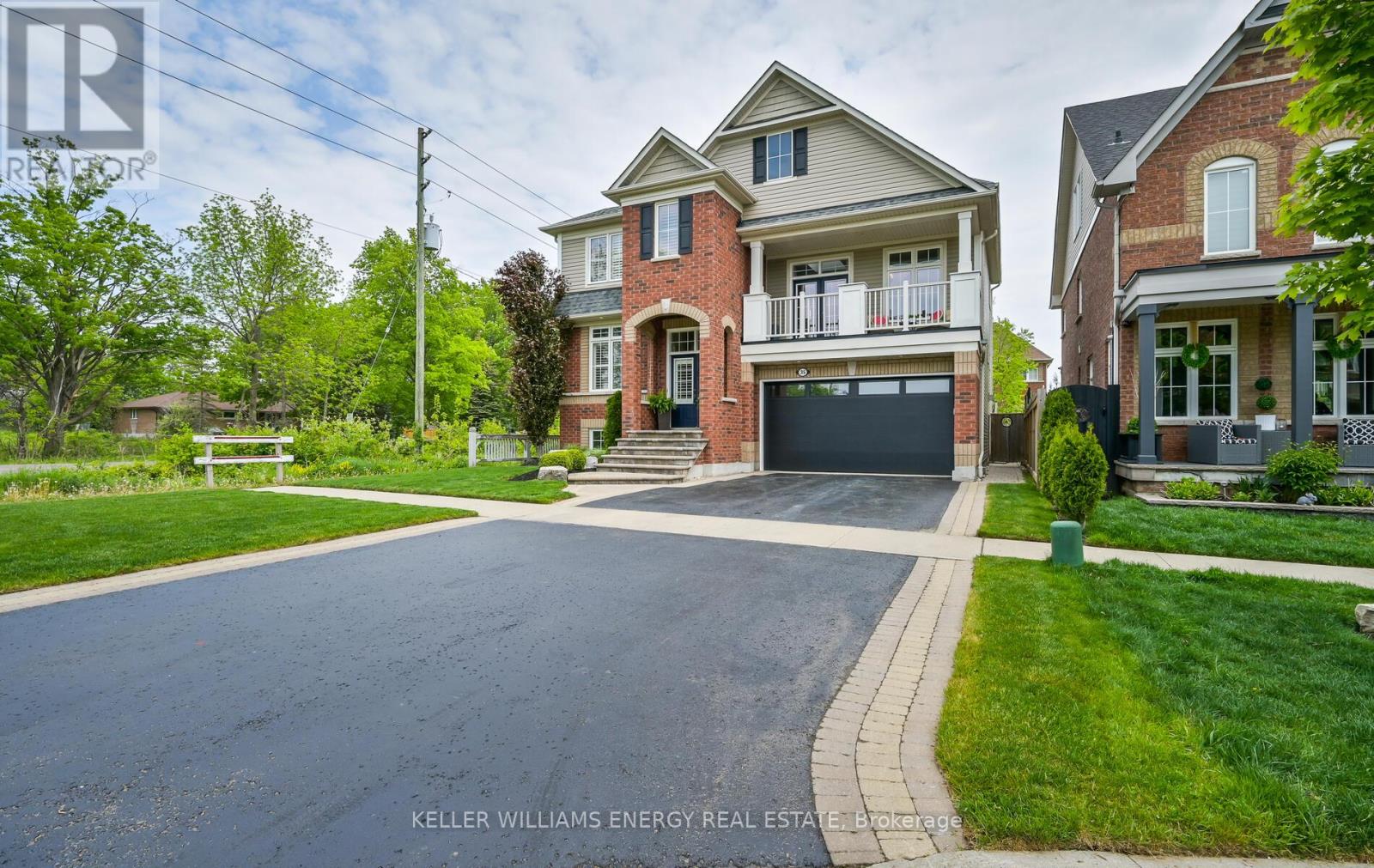 35 Bellhouse Place, Whitby, Ontario  L1M 0G5 - Photo 3 - E12914218