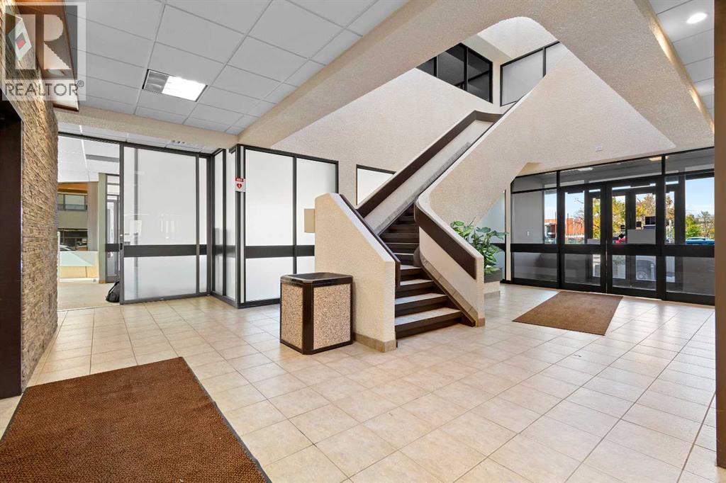 104, 9835 101 Avenue, Grande Prairie, Alberta  T8V 5V5 - Photo 2 - A2277104