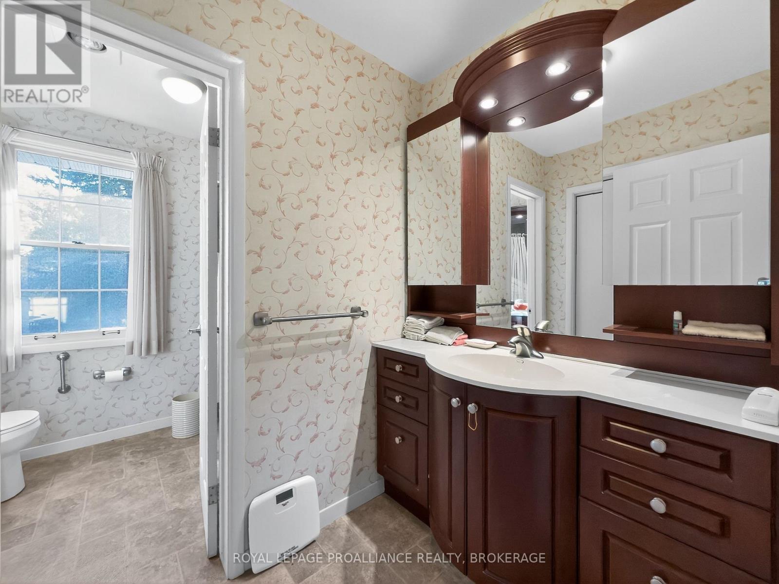 259 Fairway Hill Crescent, Kingston, Ontario  K7M 2B5 - Photo 33 - X12914026