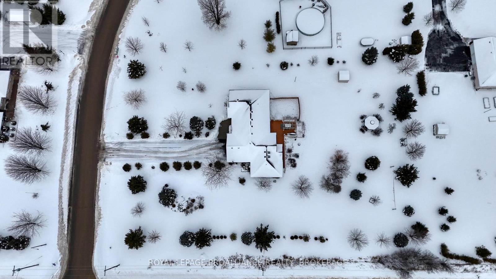 1360 Perradice Drive, Kingston, Ontario  K7L 5H6 - Photo 42 - X12914102