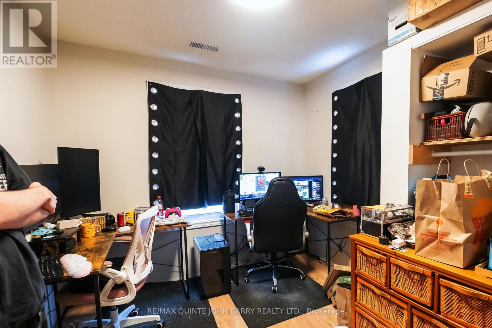 61 Kidd Avenue, Quinte West (Trenton Ward), Ontario  K8V 2C6 - Photo 18 - X12914032