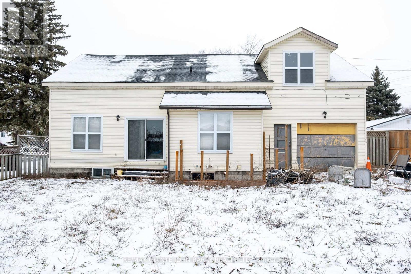 61 Kidd Avenue, Quinte West (Trenton Ward), Ontario  K8V 2C6 - Photo 21 - X12914032