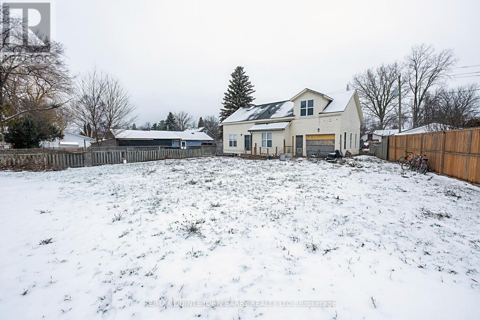 61 Kidd Avenue, Quinte West (Trenton Ward), Ontario  K8V 2C6 - Photo 22 - X12914032