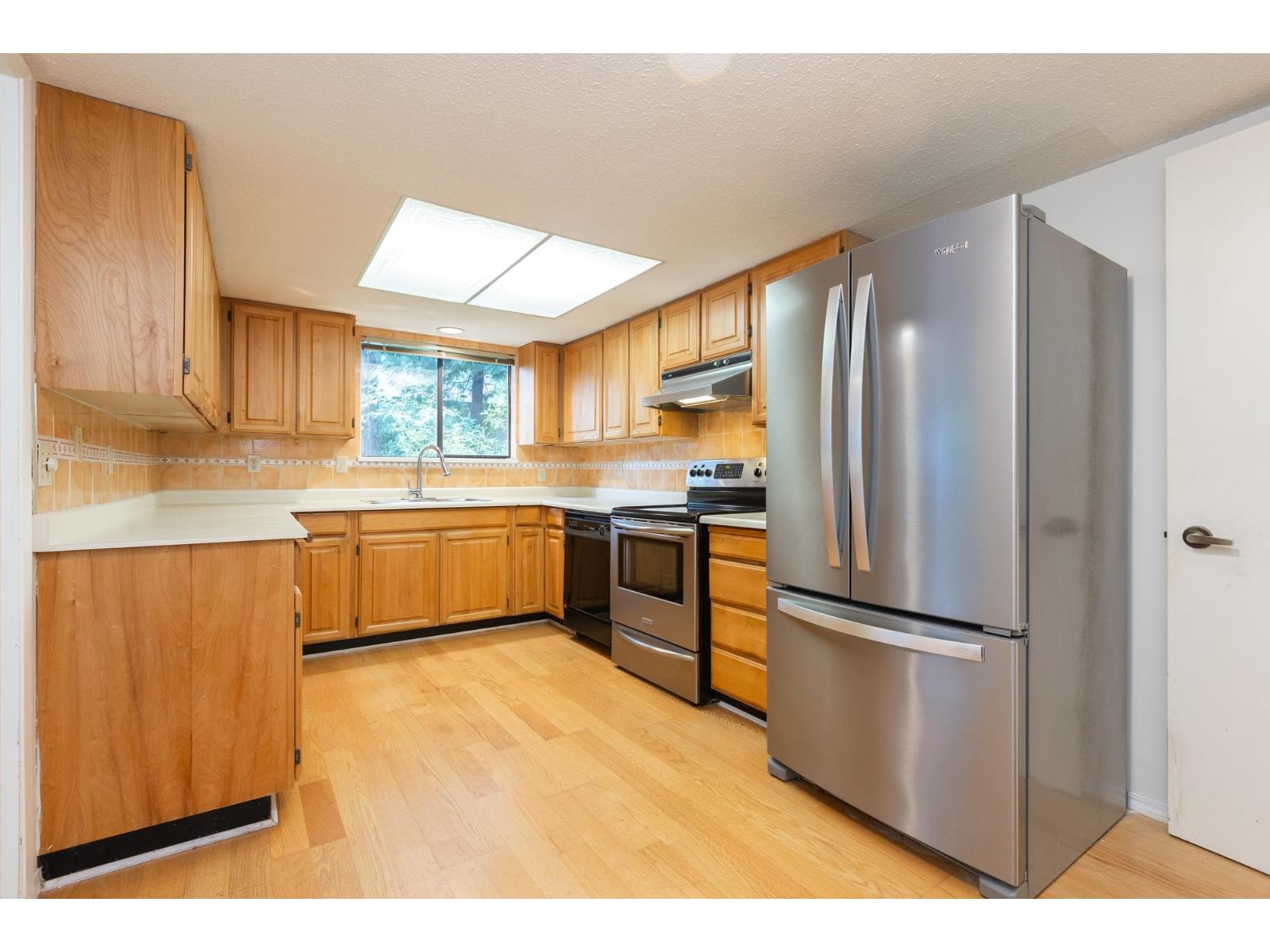 104 12745 16 Avenue, Surrey, British Columbia  V4A 1N2 - Photo 19 - R3102394