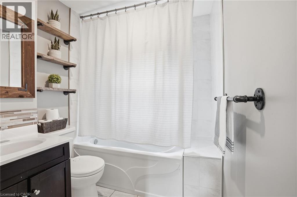 40 Runcorn Street, St. Catharines, Ontario  L2M 1N8 - Photo 17 - 40808370