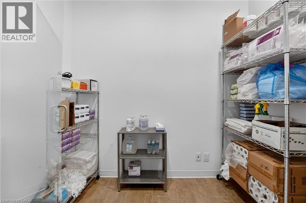 3075 Hospital Gate Unit# 306, Oakville, Ontario  L6M 1M1 - Photo 14 - 40814268