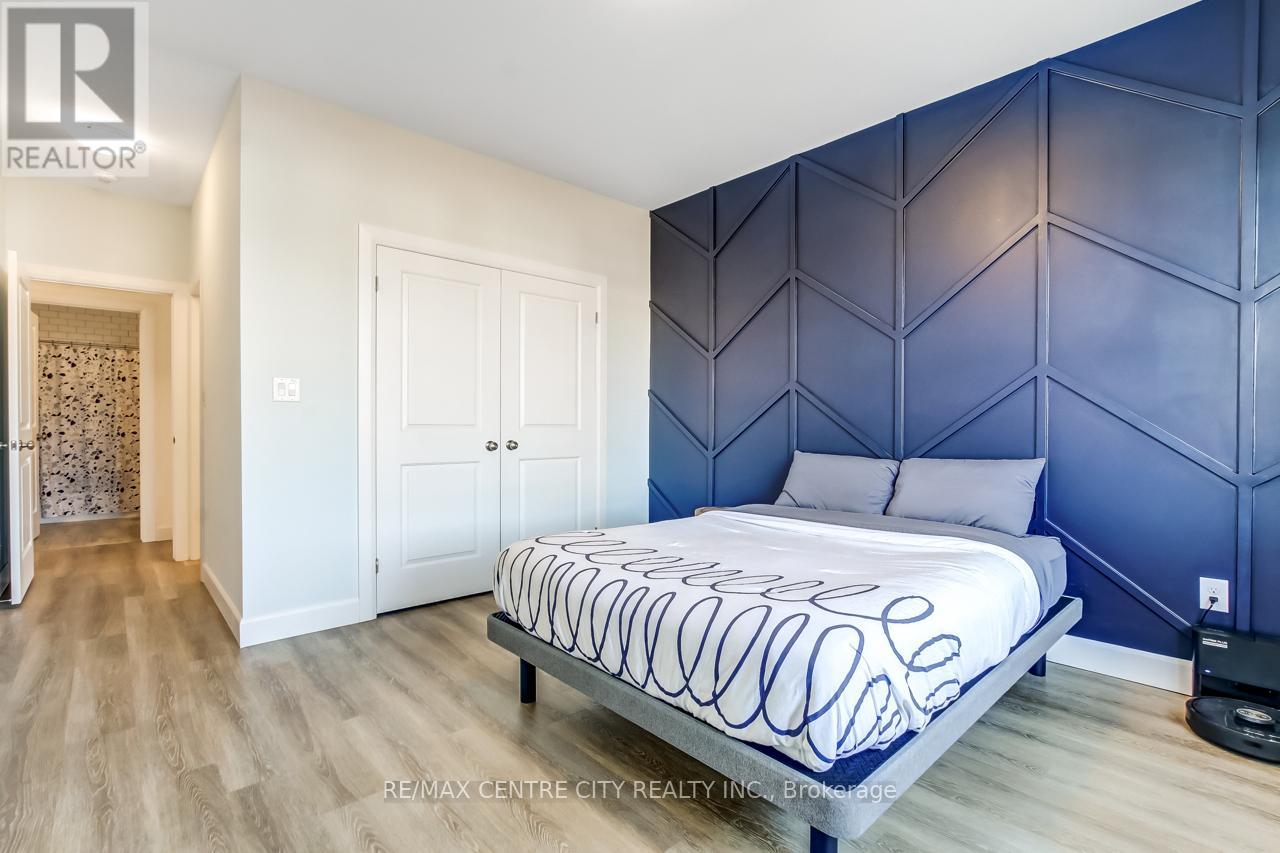 423 George Street, Central Elgin, Ontario  N5L 1G4 - Photo 23 - X12914006