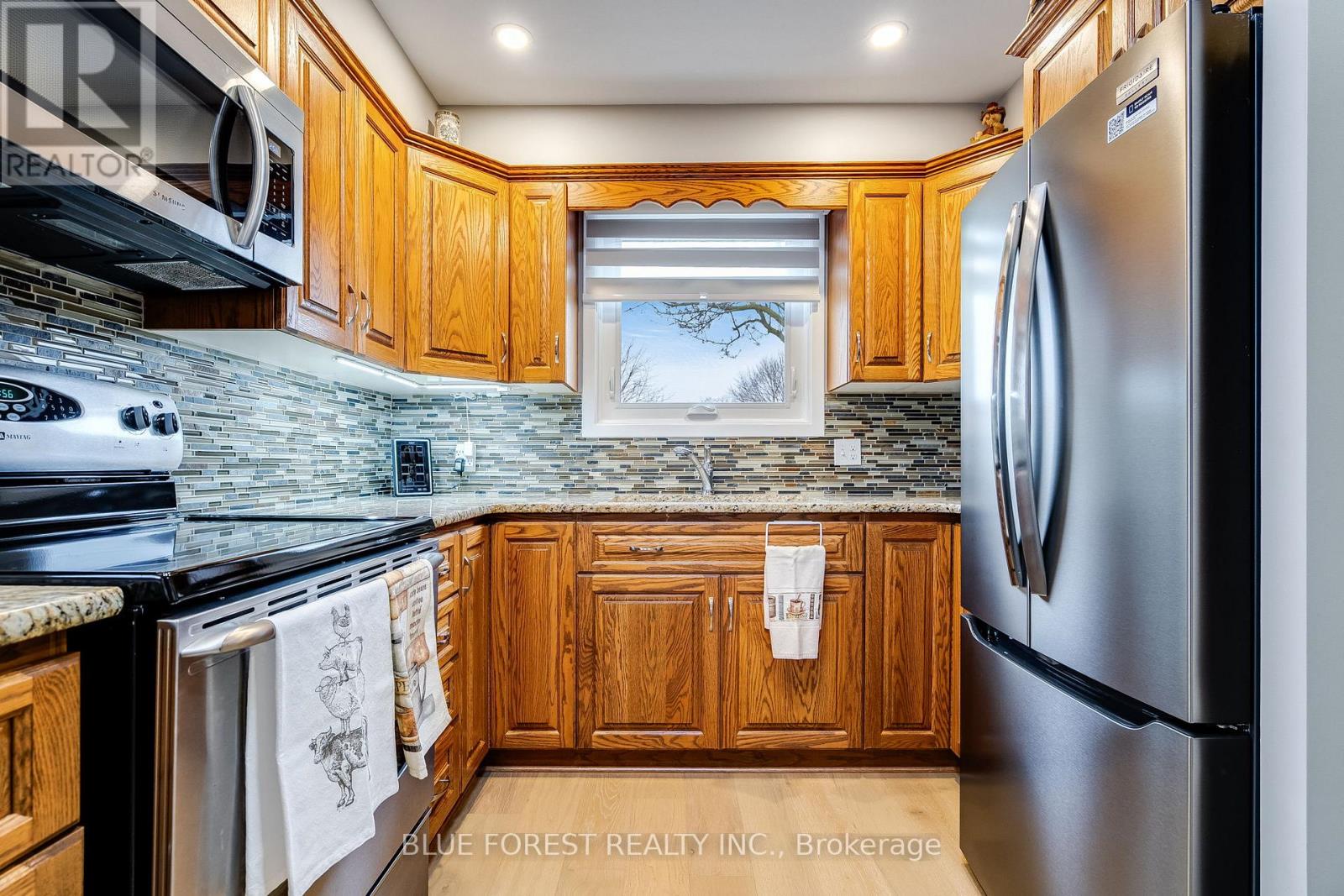 63 Peirone Crescent, Chatham-Kent, Ontario  N7L 4B7 - Photo 10 - X12914216