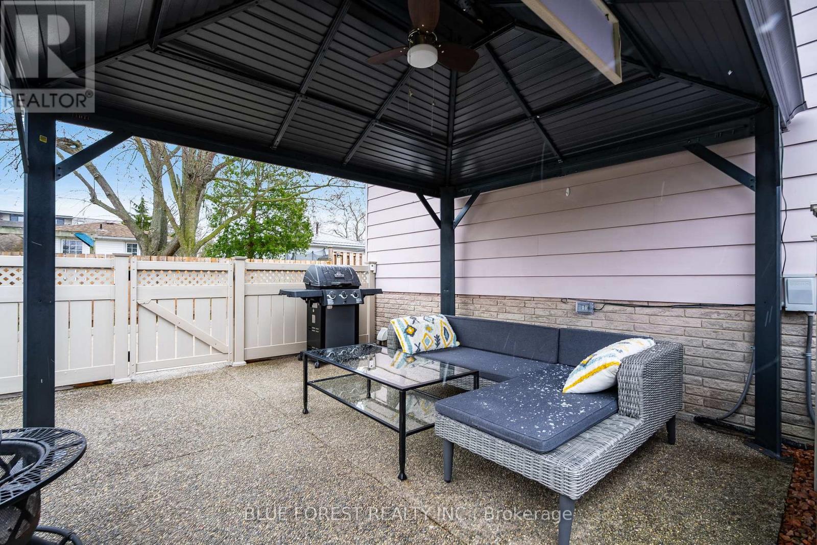 63 Peirone Crescent, Chatham-Kent, Ontario  N7L 4B7 - Photo 30 - X12914216