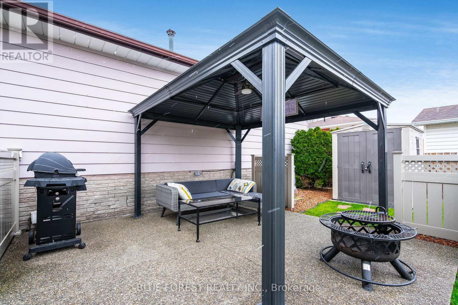 63 Peirone Crescent, Chatham-Kent, Ontario  N7L 4B7 - Photo 31 - X12914216