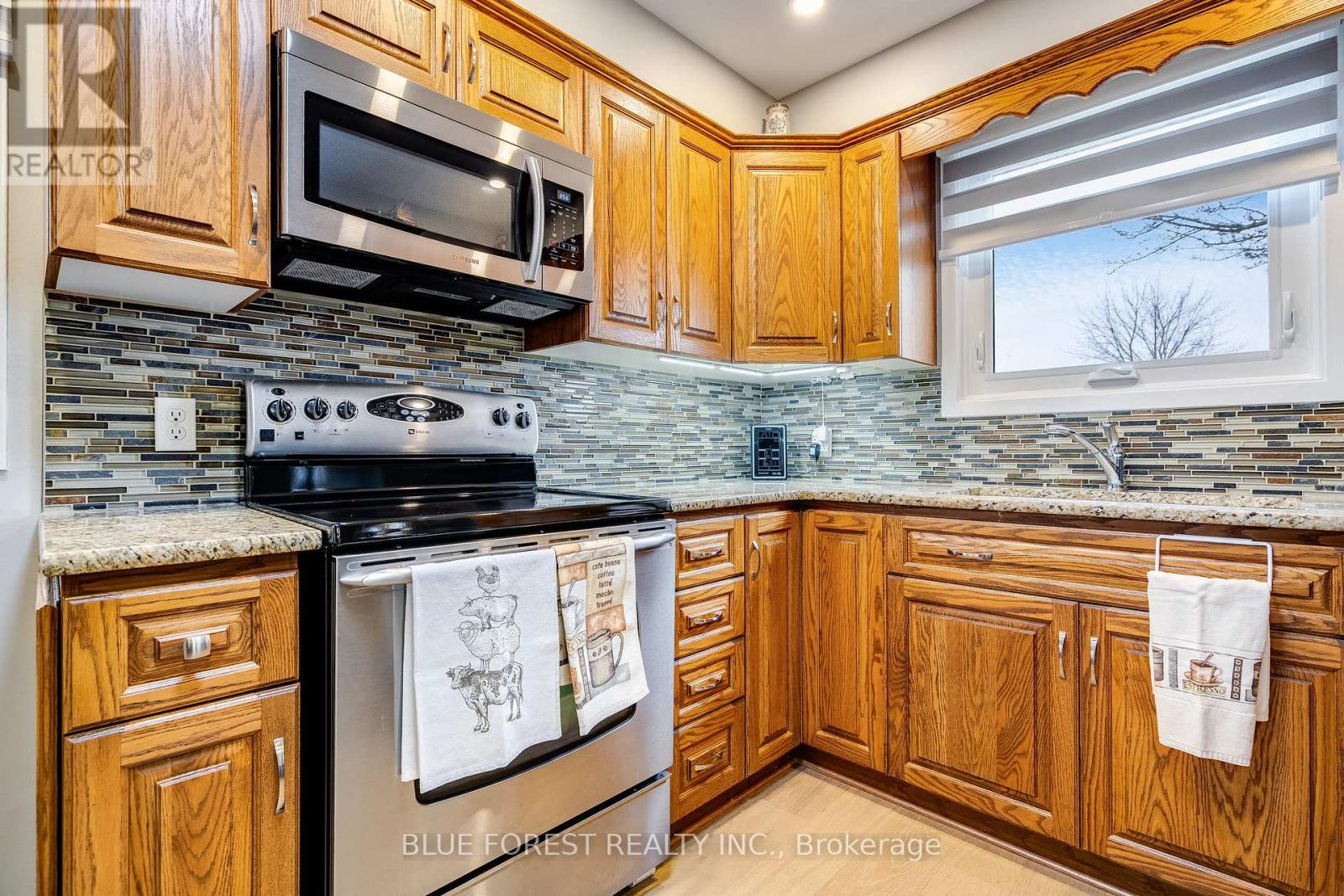 63 Peirone Crescent, Chatham-Kent, Ontario  N7L 4B7 - Photo 9 - X12914216